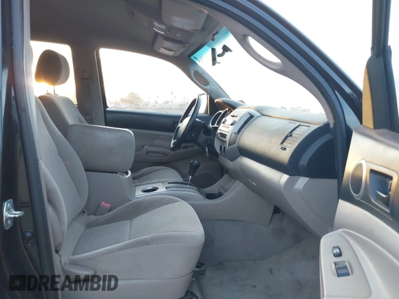 2006 Toyota Tacoma с VIN 5TEMU52N26Z285336, выставлен на аукционе IAAI как лот 41614093 с пробегом 122 980 миль миль и . История ставок и продаж доступна на DreamBid. Изображение 5.