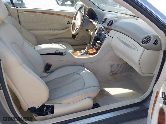 2003 Mercedes-Benz CLK-Class 3.2L with VIN WDBTJ65J03F058723, listed as a IAAI auction lot 42083820 with 1 mi miles. Bid and sale history available at carsss.com. Image 5.