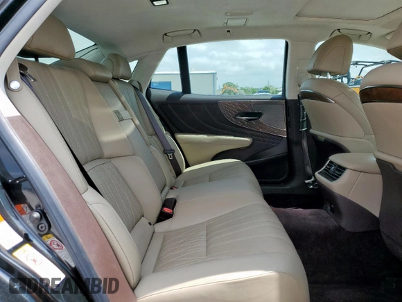 2018 Lexus LS 500 z VIN JTHB51FF3J5006860, wystawiony jako Copart lot #54728845 z przebiegiem 76 335 mil mil oraz Czysty tytuł • Clean title. Historia ofert i sprzedaży dostępna na DreamBid. Obrazek 10.