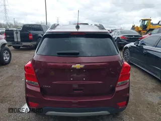 2017 Chevrolet Trax LT with VIN 3GNCJLSB0HL250919, listed as a IAAI auction lot 42092001 with 101,920 mi miles. Bid and sale history available at carsss.com. Image 16.