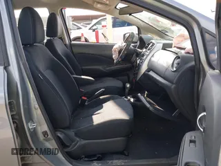 2015 Nissan Note S with VIN 3N1CE2CP9FL421765, listed as a IAAI auction lot 41503191 with 157,474 mi miles and . Bid and sale history available at DreamBid. Image 5.