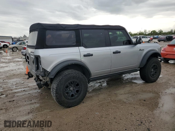 2022 Ford Bronco with VIN 1FMEE5DP0NLA72068, listed as a Copart auction lot 50737275 with 26,328 mi miles and Salvage Title. Bid and sale history available at carsss.com. Image 3.