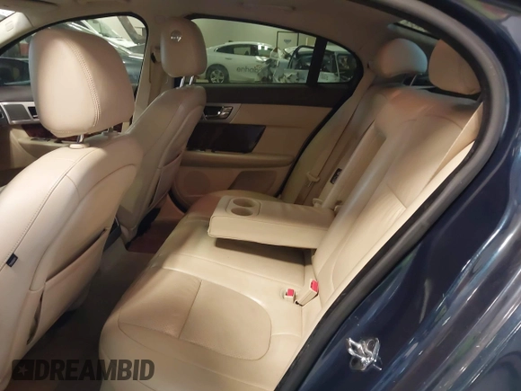 2010 Jaguar XF Premium Luxury with VIN SAJWA0GB0ALR75954, listed as a IAAI auction lot 42245934 with 130,300 mi miles and . Bid and sale history available at DreamBid. Image 8.