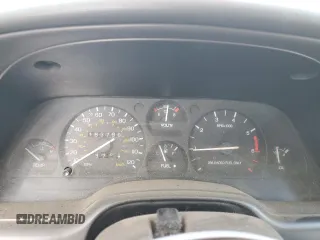 1996 Ford Thunderbird LX with VIN 1FALP62W0TH162431, listed as a Copart auction lot 41864445 with 183,798 mi miles and Salvage Title. Bid and sale history available at DreamBid. Image 9.