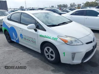 2015 Toyota Prius Four z VIN JTDKN3DU1F0445414, wystawiony jako IAAI lot #42342369 z przebiegiem 233 998 mil mil oraz . Historia ofert i sprzedaży dostępna na DreamBid. Obrazek 1.