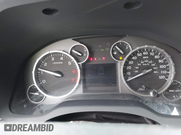 2015 Toyota Tundra 4WD Truck Platinum with VIN 5TFAW5F16FX432205, listed as a IAAI auction lot 42051601 with 121,996 mi miles. Bid and sale history available at carsss.com. Image 7.