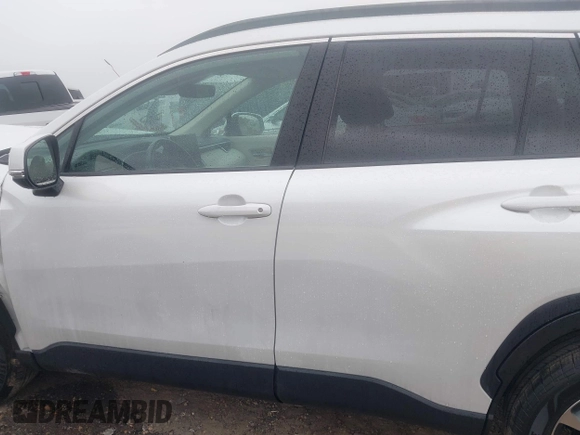 2023 Toyota Corolla Cross XLE с VIN 7MUDAAAG5PV062216, выставлен на аукционе IAAI как лот 40851564 с пробегом 21 120 миль миль и . История ставок и продаж доступна на DreamBid. Изображение 15.