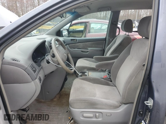 2008 Toyota Sienna with VIN 5TDZK23C38S168937, listed as a Copart auction lot 48617485 with 217,608 mi miles and Salvage Title. Bid and sale history available at DreamBid. Image 7.