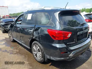 2017 Nissan Pathfinder Platinum with VIN 5N1DR2MM9HC904807, listed as a IAAI auction lot 42521958 with 116,024 mi miles and . Bid and sale history available at DreamBid. Image 3.