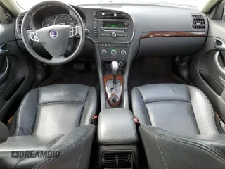 2011 Saab 9-3 z VIN YS3FA4BY0B1302623, wystawiony jako Copart lot #54060085 z przebiegiem 121 534 mil mil oraz Szkody całkowita. Historia ofert i sprzedaży dostępna na DreamBid. Obrazek 8.