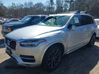 2018 Volvo XC90 Momentum with VIN YV4A22PK3J1204270, listed as a IAAI auction lot 41806395 with 93,461 mi miles. Bid and sale history available at carsss.com. Image 2.