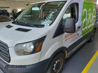 2016 Ford Transit Cargo z VIN 1FTYE1YM4GKB13059, wystawiony jako IAAI lot #42626529 z przebiegiem 260 756 mil mil oraz . Historia ofert i sprzedaży dostępna na DreamBid. Obrazek 33.