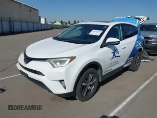 2018 Toyota RAV4 XLE with VIN 2T3WFREV7JW480326, listed as a IAAI auction lot 42021965 with 174,347 mi miles. Bid and sale history available at carsss.com. Image 2.