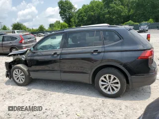 2020 Volkswagen Tiguan S with VIN 3VV0B7AX4LM054502, listed as a Copart auction lot 59293785 with 37,704 mi miles and Salvage title. Bid and sale history available at DreamBid. Image 2.