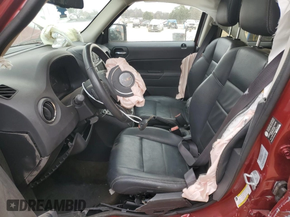 2016 Jeep Patriot High Altitude with VIN 1C4NJPFA6GD715895, listed as a Copart auction lot 45843675 with 63,022 mi miles and Salvage Title. Bid and sale history available at DreamBid. Image 7.