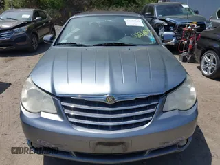 2008 Chrysler Sebring Limited with VIN 1C3LC65M38N675928, listed as a IAAI auction lot 42264103 with 137,188 mi miles and . Bid and sale history available at DreamBid. Image 6.