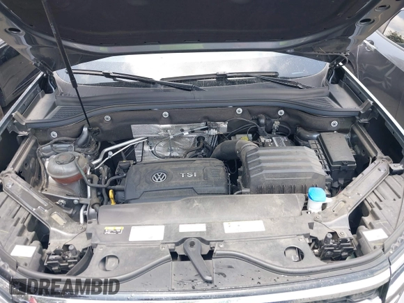 2023 Volkswagen Atlas SE with VIN 1V2LC2CA7PC212471, listed as a IAAI auction lot 42422043 with 24,495 mi miles and . Bid and sale history available at DreamBid. Image 10.