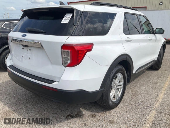 2022 Ford Explorer XLT z VIN 1FMSK7DH3NGB36208, wystawiony jako IAAI lot #42468431 z przebiegiem 51 513 mil mil oraz . Historia ofert i sprzedaży dostępna na DreamBid. Obrazek 15.