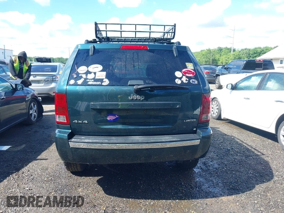 2005 Jeep Grand Cherokee Limited with VIN 1J4HR58N85C631004, listed as a IAAI auction lot 42320652 with 106,456 mi miles and . Bid and sale history available at DreamBid. Image 17.