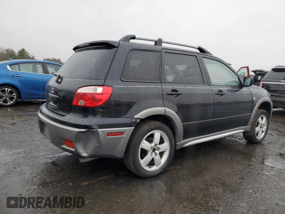 2005 Mitsubishi Outlander XLS with VIN JA4LX41F95U032183, listed as a Copart auction lot 49083555 with 159,392 mi miles and Salvage Title. Bid and sale history available at carsss.com. Image 3.