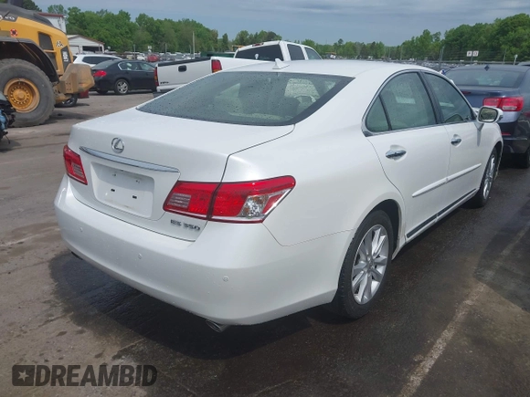 2012 Lexus ES with VIN JTHBK1EG0C2495564, listed as a IAAI auction lot 42043933 with 88,202 mi miles. Bid and sale history available at carsss.com. Image 4.