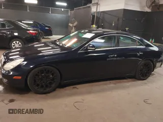 2007 Mercedes-Benz CLS-Class 5.5L with VIN WDDDJ72X77A106148, listed as a IAAI auction lot 41993651 with 158,291 mi miles. Bid and sale history available at carsss.com. Image 15.