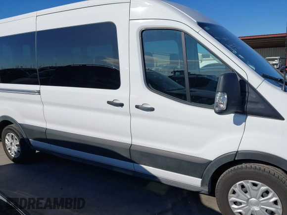 2024 Ford Transit Passenger XL with VIN 1FBAX2C82RKA51776, listed as a IAAI auction lot 42218695 with 23,221 mi miles and . Bid and sale history available at DreamBid. Image 13.