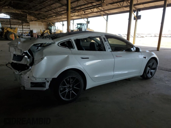 2019 Tesla Model 3 Mid Range with VIN 5YJ3E1EA0KF435613, listed as a Copart auction lot 86916314 with 25,663 mi miles and Salvage Title. Bid and sale history available at carsss.com. Image 3.