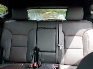 2024 Chevrolet Blazer RS z VIN 3GNKBKRSXRS139522, wystawiony jako Copart lot #56057595 z przebiegiem 29 475 mil mil oraz Szkoda całkowita • Salvage title. Historia ofert i sprzedaży dostępna na DreamBid. Obrazek 10.