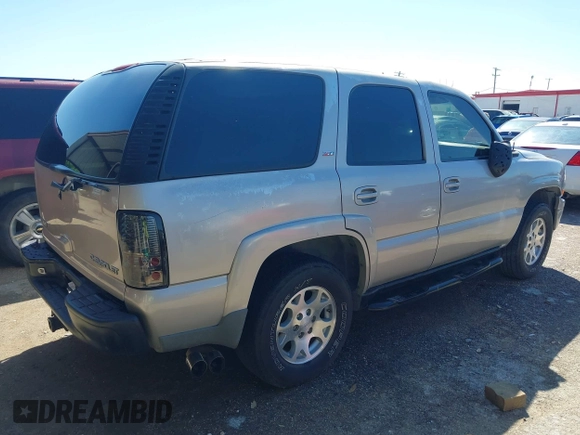 2005 Chevrolet Tahoe Z71 z VIN 1GNEC13TX5R195172, wystawiony jako IAAI lot #42080152 z przebiegiem 132 905 mil mil oraz . Historia ofert i sprzedaży dostępna na DreamBid. Obrazek 4.