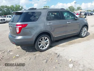 2011 Ford Explorer XLT with VIN 1FMHK8D80BGA91420, listed as a IAAI auction lot 42834148 with 174,489 mi miles and . Bid and sale history available at DreamBid. Image 4.