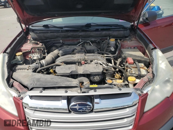 2014 Subaru Outback 2.5i with VIN 4S4BRBAC2E3251901, listed as a Copart auction lot 56006135 with 135,939 mi miles and Salvage title. Bid and sale history available at DreamBid. Image 12.