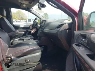 2019 Dodge Grand Caravan GT with VIN 2C4RDGEGXKR658847, listed as a IAAI auction lot 41870763 with 149,463 mi miles and . Bid and sale history available at DreamBid. Image 5.