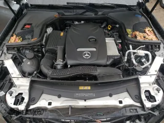 2019 Mercedes-Benz E-Class E 300 with VIN WDDZF4KB7KA631407, listed as a Copart auction lot 57338172 with 31,343 mi miles. Bid and sale history available at carsss.com. Image 7.