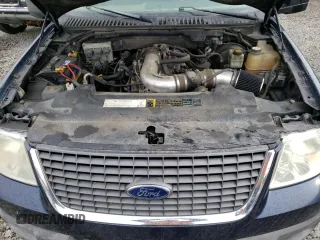 2003 Ford Expedition XLT Value with VIN 1FMPU16W23LC25829, listed as a Copart auction lot 42344235 with 233,990 mi miles and Salvage Title. Bid and sale history available at carsss.com. Image 12.