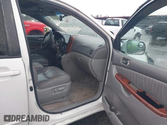 2005 Toyota Sienna XLE with VIN 5TDZA22C75S283735, listed as a IAAI auction lot 41638370 with 281,650 mi miles and . Bid and sale history available at DreamBid. Image 5.
