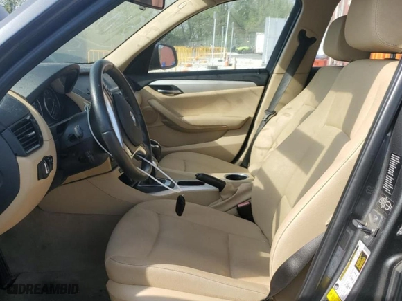 2013 BMW X1 xDrive28i with VIN WBAVL1C56DVR91026, listed as a Copart auction lot 54798275 with 115,194 mi miles and Clean Title. Bid and sale history available at carsss.com. Image 7.