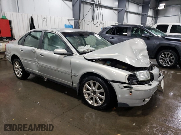 2004 Volvo S80 with VIN YV1TH59H241349926, listed as a Copart auction lot 77653344 with 0 mi miles and Non Repairable. Bid and sale history available at carsss.com. Image 4.