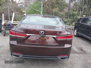 2018 Lexus LS with VIN JTHB5LFF5J5003051, listed as a IAAI auction lot 41843702 with 29,026 mi miles. Bid and sale history available at carsss.com. Image 16.