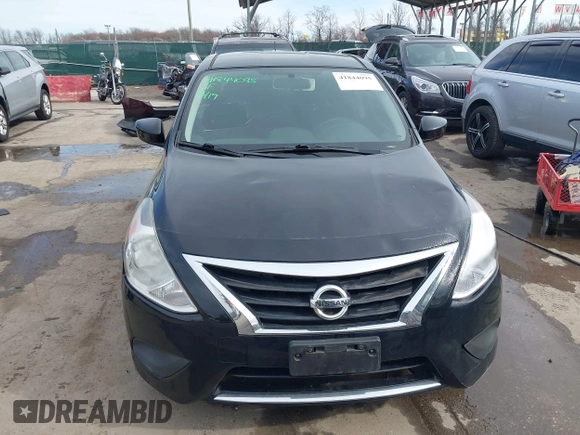 2016 Nissan Versa S with VIN 3N1CN7AP2GL842700, listed as a IAAI auction lot 41844095 with 117,206 mi miles. Bid and sale history available at carsss.com. Image 12.