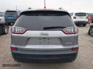 2019 Jeep Cherokee Latitude with VIN 1C4PJLCB0KD241773, listed as a IAAI auction lot 41569230 with 57,025 mi miles. Bid and sale history available at carsss.com. Image 16.