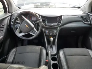 2020 Chevrolet Trax LT with VIN KL7CJLSBXLB326355, listed as a Copart auction lot 48179895 with 102,719 mi miles and Salvage Title. Bid and sale history available at DreamBid. Image 8.