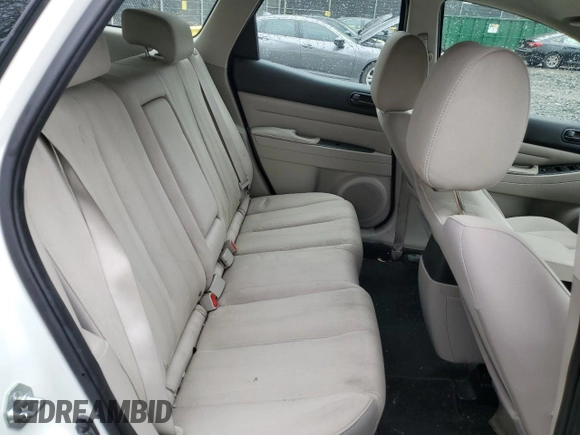 2011 Mazda CX-7 i SV z VIN JM3ER2A51B0380347, wystawiony jako Copart lot #50992345 z przebiegiem 141 713 mil mil oraz Nie do naprawy • Non repairable. Historia ofert i sprzedaży dostępna na DreamBid. Obrazek 11.