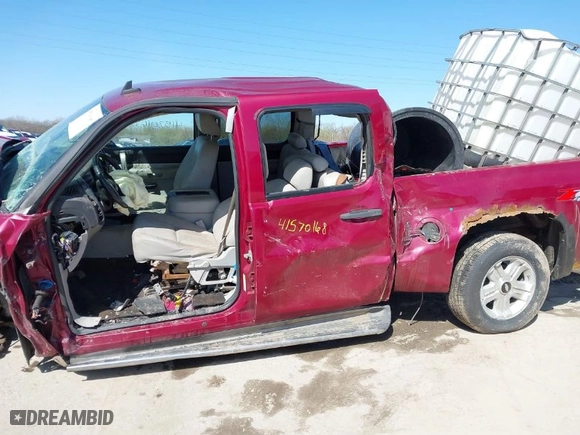 2007 Chevrolet Silverado 1500 LT w/2LT with VIN 2GCEK13M471515375, listed as a IAAI auction lot 41570168 with NaN miles. Bid and sale history available at carsss.com. Image 14.