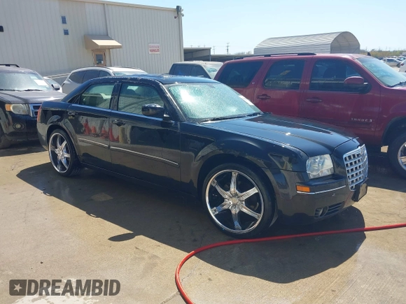 2006 Chrysler 300 Touring with VIN 2C3KA53G46H435401, listed as a IAAI auction lot 41662596 with 205,503 mi miles and . Bid and sale history available at DreamBid. Image 1.