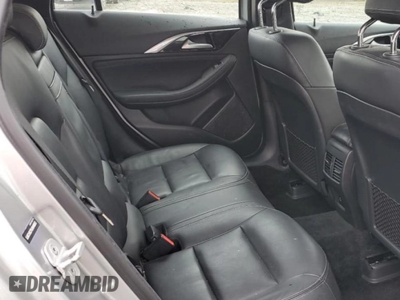 2018 Infiniti QX30 Premium with VIN SJKCH5CP0JA048053, listed as a Copart auction lot 48202385 with 90,578 mi miles and Salvage title. Bid and sale history available at DreamBid. Image 11.