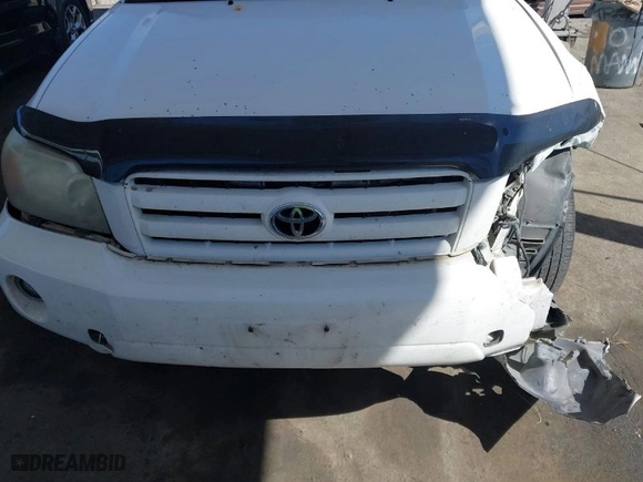 2006 Toyota Highlander w/3rd Row with VIN JTEDP21A360101571, listed as a IAAI auction lot 42019659 with 321,728 mi miles. Bid and sale history available at carsss.com. Image 12.