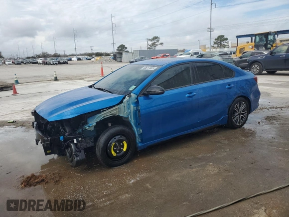 2024 Kia Forte GT-Line with VIN 3KPF54AD3RE737105, listed as a Copart auction lot 43617455 with 40,238 mi miles and Salvage Title. Bid and sale history available at carsss.com. Image 1.