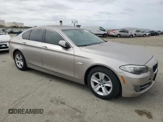 2011 BMW 5 Series 528i with VIN WBAFR1C54BC673059, listed as a Copart auction lot 54272525 with 127,771 mi miles and Clean Title. Bid and sale history available at carsss.com. Image 4.