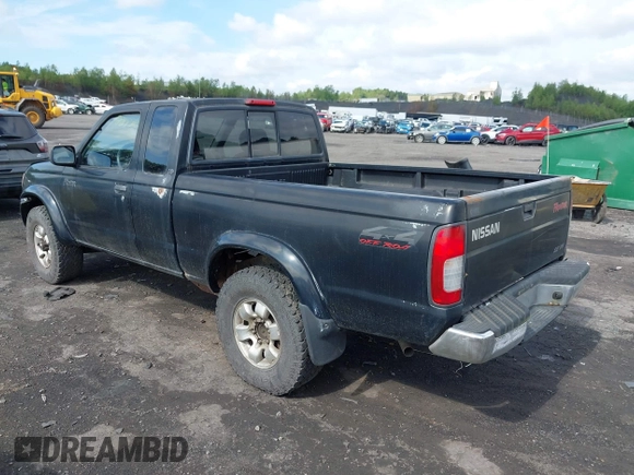 1999 Nissan Frontier XE z VIN 1N6ED26Y6XC301588, wystawiony jako IAAI lot #42703428 z przebiegiem Nie podano mil oraz . Historia ofert i sprzedaży dostępna na DreamBid. Obrazek 3.